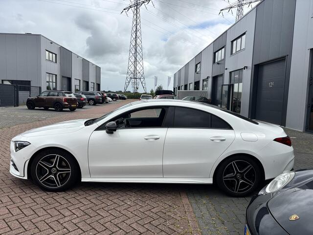 Mercedes-Benz CLA-KLASSE 220 4MATIC AMG Premium