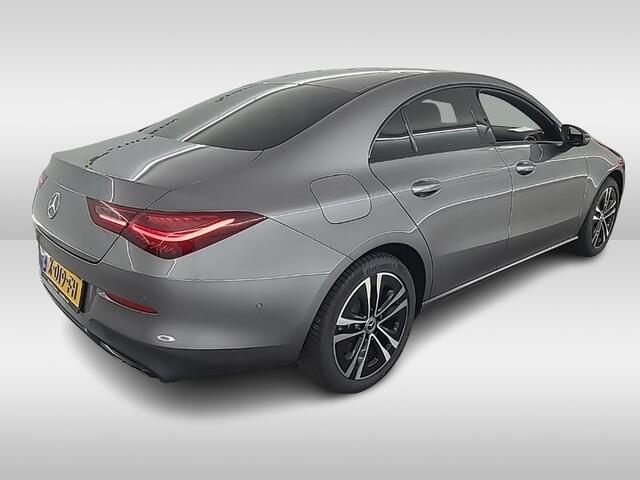 Mercedes-Benz CLA-KLASSE 250 e Luxury Line 1e-Eig. & Keurig-Onderh. BOVAG-Garantie. NL-Auto.