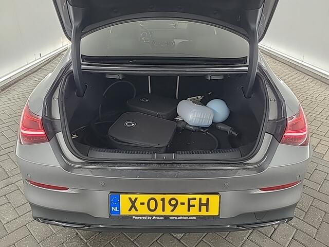 Mercedes-Benz CLA-KLASSE 250 e Luxury Line 1e-Eig. & Keurig-Onderh. BOVAG-Garantie. NL-Auto.
