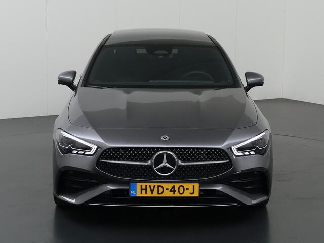 Mercedes-Benz CLA-KLASSE 180 Business Solution AMG | Panoramadak | Burmester | Trekhaak | Rijassistentiepakket | Winter pakket | 360 camera |