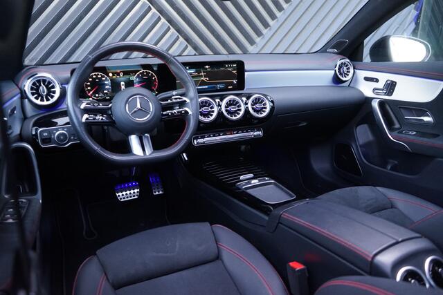 Mercedes-Benz CLA-KLASSE 180 AMG ACC Pano Memory 360 HUD IHC+ Ambient Keyless