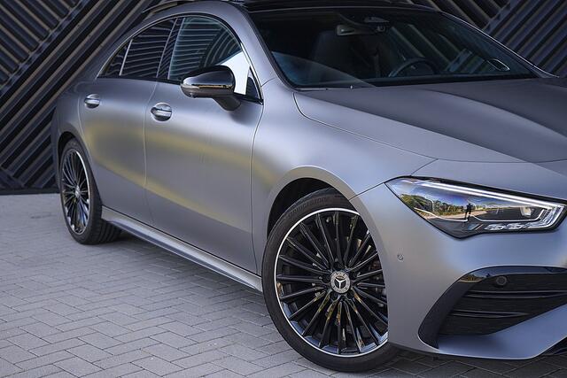 Mercedes-Benz CLA-KLASSE 180 AMG ACC Pano Memory 360 HUD IHC+ Ambient Keyless