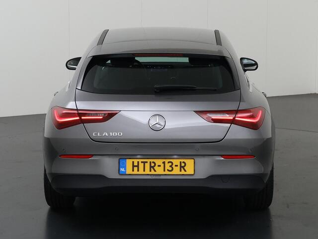 Mercedes-Benz CLA-KLASSE 180 Star Edition LIMITED | Stoelverwarming voor | Achteruitrijcamera | Led-koplampen