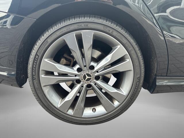 Mercedes-Benz CLA-KLASSE 180 Business Solution | Automaat | Navigatie | Stoelverwarming