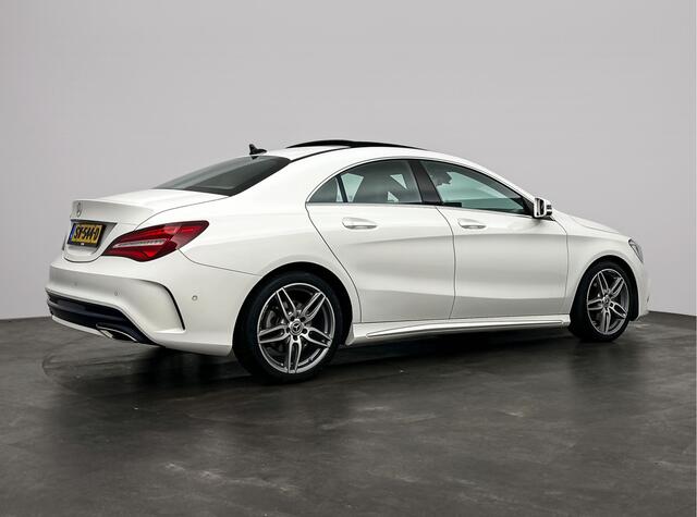 Mercedes-Benz CLA-KLASSE 180 Business Solution AMG Upgrade Edition | Panoramaschuifdak | AMG Performance-stoelen | onderweg-naar-dealer