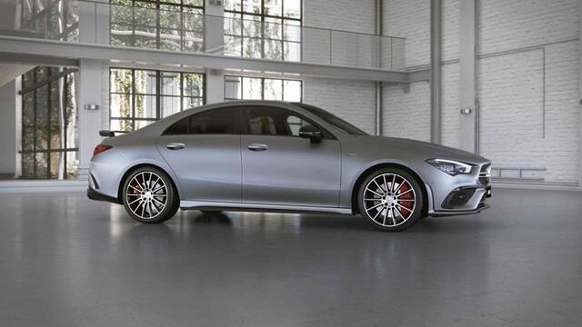 Mercedes-Benz CLA-KLASSE AMG 35 4MATIC | Panoramadak | 19 inch | Memory pakket | HUD | Spoiler |