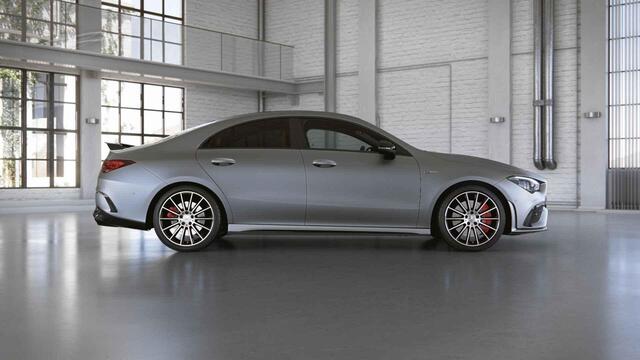 Mercedes-Benz CLA-KLASSE AMG 35 4MATIC | Panoramadak | 19 inch | Memory pakket | HUD | Spoiler |