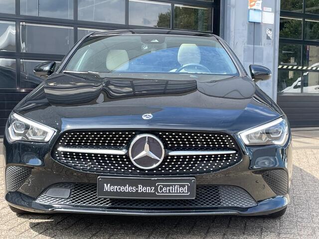 Mercedes-Benz CLA-KLASSE 180 Luxury Line Panoramadak