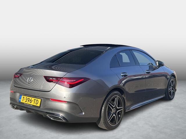 Mercedes-Benz CLA-KLASSE 200 AMG Line | Panoramadak | Memory | Apple Carplay & Android Auto