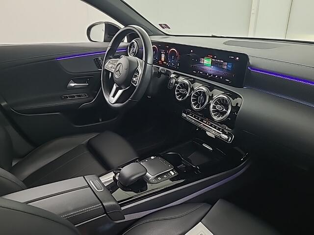Mercedes-Benz CLA-KLASSE 250 e Business Solution Luxury Limited 1e-Eig. & Dealer-Onderh. BOVAG-Garantie. NL-Auto.