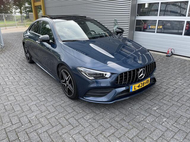Mercedes-Benz CLA-KLASSE met weinig km. 200 Business Solution AMG