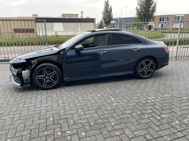 Mercedes-Benz CLA-KLASSE met weinig km. 200 Business Solution AMG