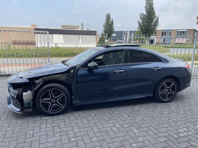 Mercedes-Benz CLA-KLASSE met weinig km. 200 Business Solution AMG
