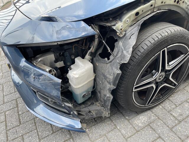 Mercedes-Benz CLA-KLASSE met weinig km. 200 Business Solution AMG