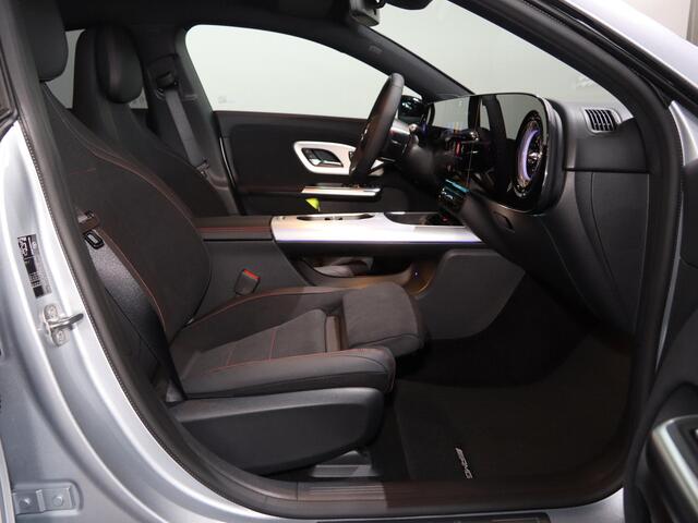 Mercedes-Benz CLA-KLASSE 250+ Launch Edition 85.5 kWh | Night | Panoramadak | Stoelverwarming | DISTRONIC | Achteruitrijcamera | Dodehoekassistent | Trekhaak |