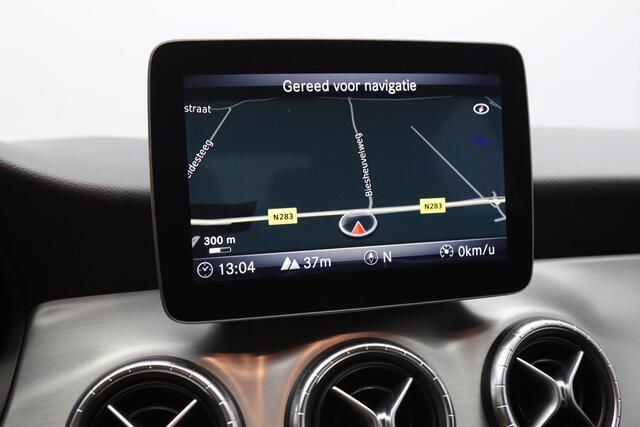 Mercedes-Benz CLA-KLASSE 180 123 PK Automaat Ambition AMG-Line, Keyless, Navigatie