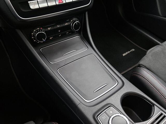Mercedes-Benz CLA-KLASSE 180 180 AUTOMAAT | PANORAMADAK | AMG EXTERIEUR & INTERIEUR | NAVIGATIE | SPORTSTOELEN | LED | AMG VELGEN | CRUISE | AIRCO | STOELVERWARMING | 12 MAANDEN BOVAG GARANTIE |