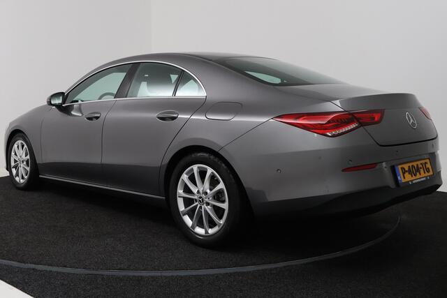 Mercedes-Benz CLA-KLASSE 180 Business Line (STOELVERWARMING, NAVIGATIE, CAMERA, PARKEERSENSOREN)