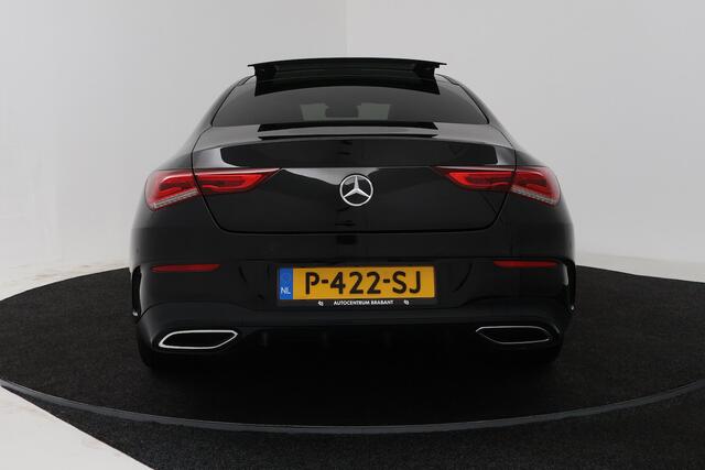 Mercedes-Benz CLA-KLASSE 180 AMG Line (PANORAMADAK, STOELVERWARMING, SFEERVERLICHTING, CAMERA, CRUISE ADAPTIEF)
