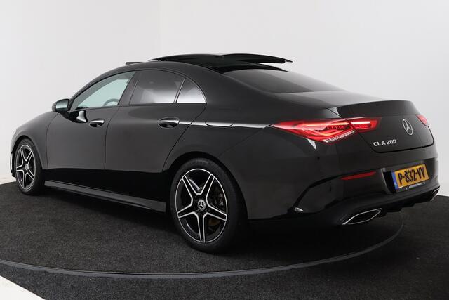 Mercedes-Benz CLA-KLASSE 200 Business Solution AMG (PANORAMADAK, STOELVERWARMING, SFEERVERLICHTING, CAMERA, CRUISE