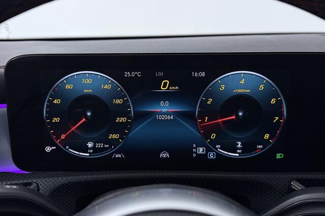 Mercedes-Benz CLA-KLASSE 200 Business Solution AMG (PANORAMADAK, STOELVERWARMING, SFEERVERLICHTING, CAMERA, CRUISE