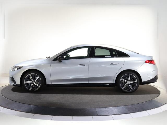 Mercedes-Benz CLA-KLASSE 250+ Launch Edition 85.5 kWh | Night | Panoramadak | Stoelverwarming | DISTRONIC | Achteruitrijcamera | Dodehoekassistent | Trekhaak |
