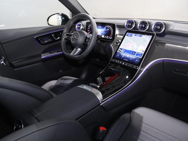 Mercedes-Benz CLA-KLASSE 250+ Launch Edition 85.5 kWh | Night | Panoramadak | Stoelverwarming | DISTRONIC | Achteruitrijcamera | Dodehoekassistent | Trekhaak |
