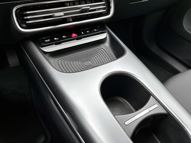 Mercedes-Benz CLA-KLASSE 250+ Business Solution 85.5 kWh | Spiegelpakket | Vast panoramadak | Parkeerassistent | URBAN GUARD | 17 inch vijfspaaks LM-velgen | Stuur in leder |