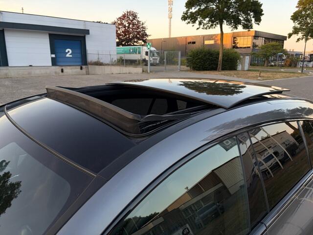 Mercedes-Benz CLA-KLASSE 250e AMG Distronic+ HUD Pano