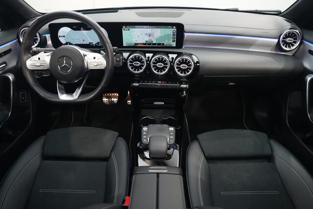 Mercedes-Benz CLA-KLASSE 250 e Coupé AMG ? 19" AMG ? HEAD-UP ? PANO ? NIGHT ? 360 CAM ? MEMORY