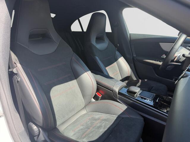 Mercedes-Benz CLA-KLASSE 180 Business Solution AMG Aut- Nap 55dkm, Carplay, Android Auto, Xenon Led, Camera, Ada Cruise