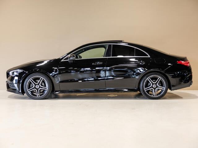 Mercedes-Benz CLA-KLASSE 180 AMG Line Premium Plus / 136pk / Panorama dak / Stoelverwarming / Leder /