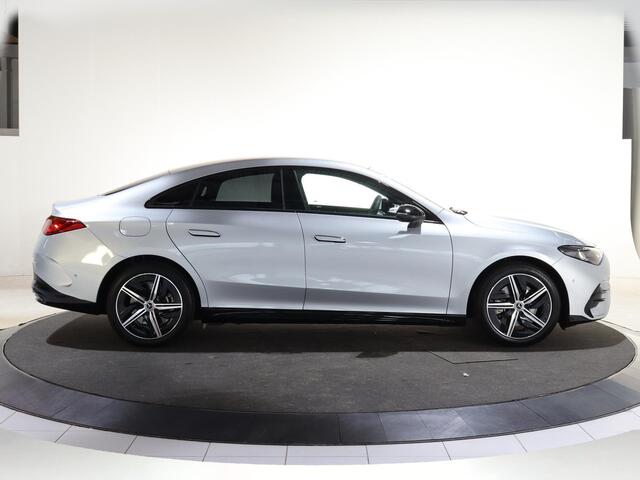 Mercedes-Benz CLA-KLASSE 250+ Launch Edition 85.5 kWh | Nightpakket | Panoramadak | Warmtepomp | Distronic | 360° Camera | Dodehoekassistent | Apple Carplay/Android Auto |