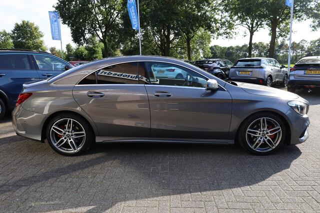 Mercedes-Benz CLA-KLASSE 200 ZWARTE-STERRENHEMEL STOELVERW. STUURFLIPPERS SFEERVERL. LEER/ALCANTARA CRUISE NAVI 2XPDC 18''AMG-VELGEN