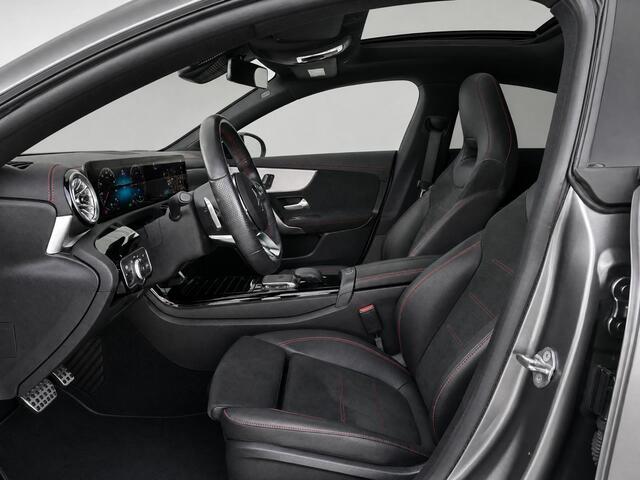 Mercedes-Benz CLA-KLASSE 250 e Business Solution AMG Limited | Panoramadak | Memory Stoelen | Cruise Control