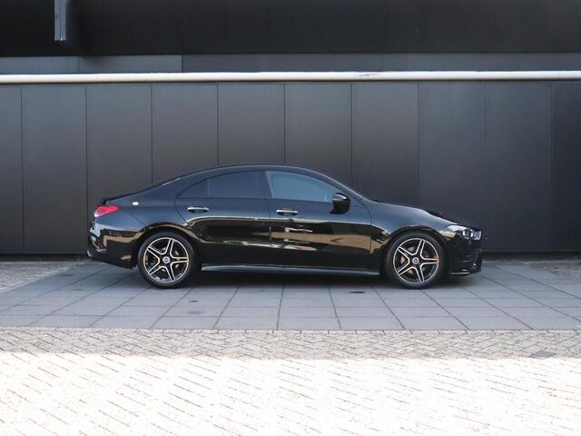 Mercedes-Benz CLA-KLASSE 180 Business Solution | AMG LINE | PANO-DAK | CAMERA | STOELVERW. | APPLE CARPLAY | CRUISE | NAVI |