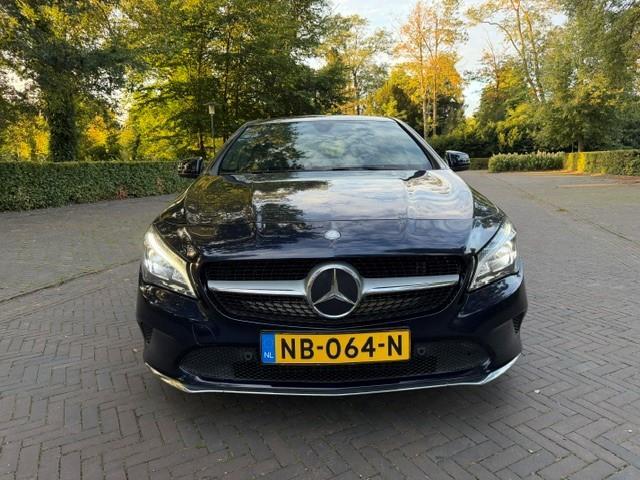 Mercedes-Benz CLA-KLASSE 180 Ambition Automaat/Navigatie/Xenon/Led/Halfleer