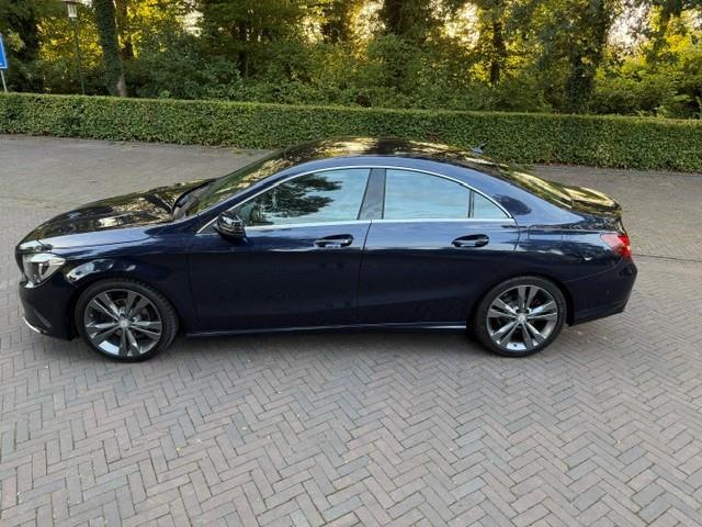 Mercedes-Benz CLA-KLASSE 180 Ambition Automaat/Navigatie/Xenon/Led/Halfleer
