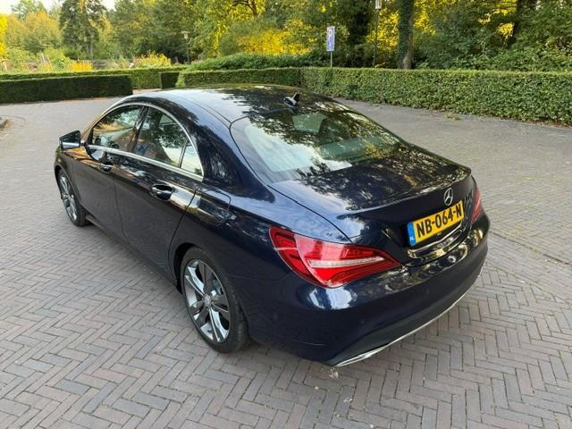 Mercedes-Benz CLA-KLASSE 180 Ambition Automaat/Navigatie/Xenon/Led/Halfleer