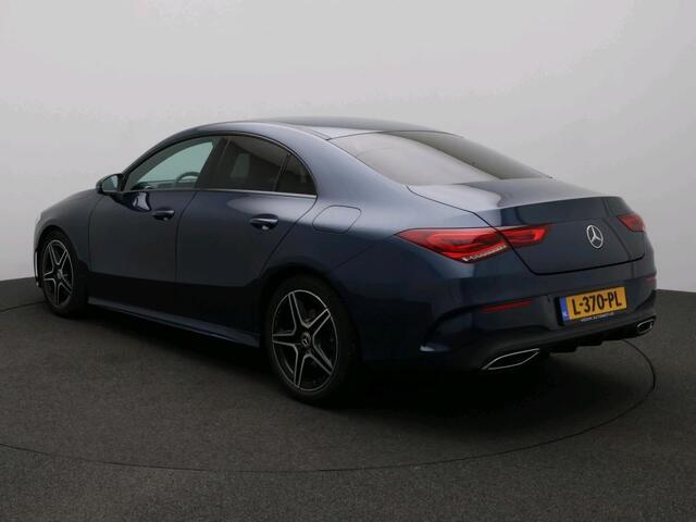 Mercedes-Benz CLA-KLASSE 200 Business Solution AMG AMG Line | Ledkoplampen | Parkeerpakket met achteruitrijcamera | Sfeerverlichting. Inclusief 24 maanden Mercedes-Benz Certified garantie voor Europa.