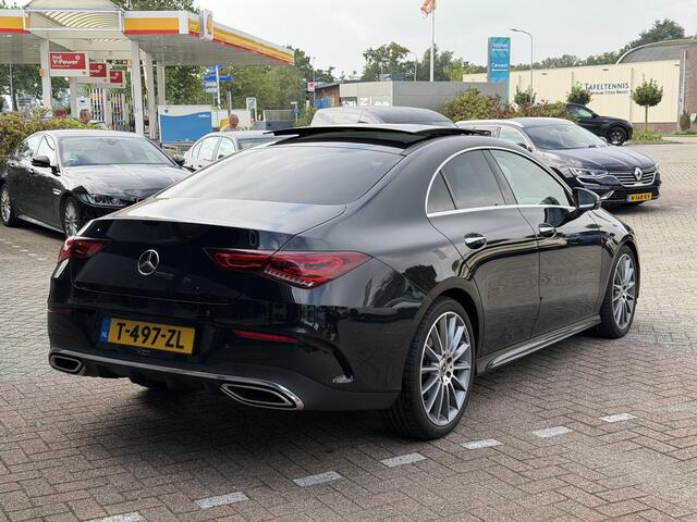 Mercedes-Benz CLA-KLASSE 180 AMG Line SFEERVERLICHTING | STOELVERWARMING | ACHTERUIT RIJ CAMERA | MATRIX KOPLAMPEN |