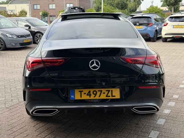 Mercedes-Benz CLA-KLASSE 180 AMG Line SFEERVERLICHTING | STOELVERWARMING | ACHTERUIT RIJ CAMERA | MATRIX KOPLAMPEN |