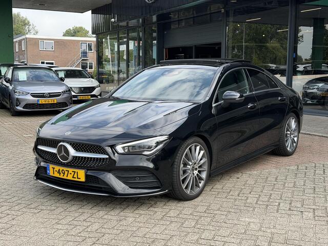 Mercedes-Benz CLA-KLASSE 180 AMG Line SFEERVERLICHTING | STOELVERWARMING | ACHTERUIT RIJ CAMERA | MATRIX KOPLAMPEN |