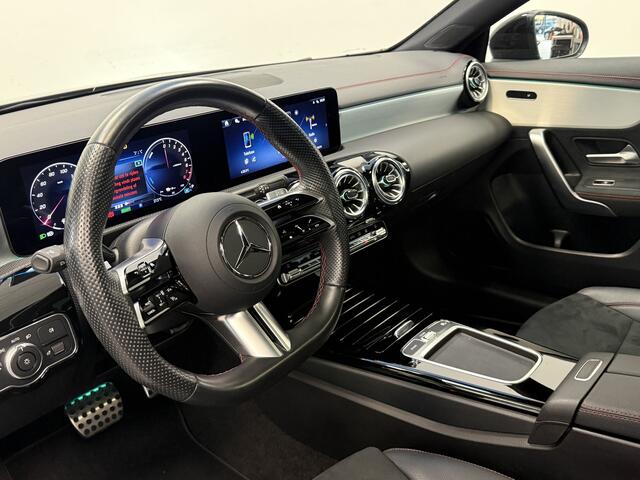 Mercedes-Benz CLA-KLASSE 250 e Star Edition Panoramadak Advance Sound AMG NAP