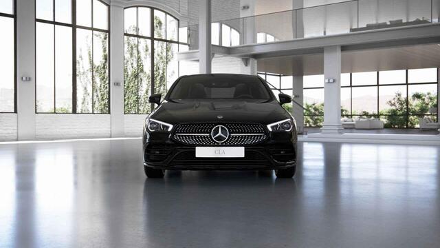 Mercedes-Benz CLA-KLASSE 180 Business Solution AMG | Panoramadak | Achteruitrijcamera | Stoelverwarming | Sfeerverlichting |