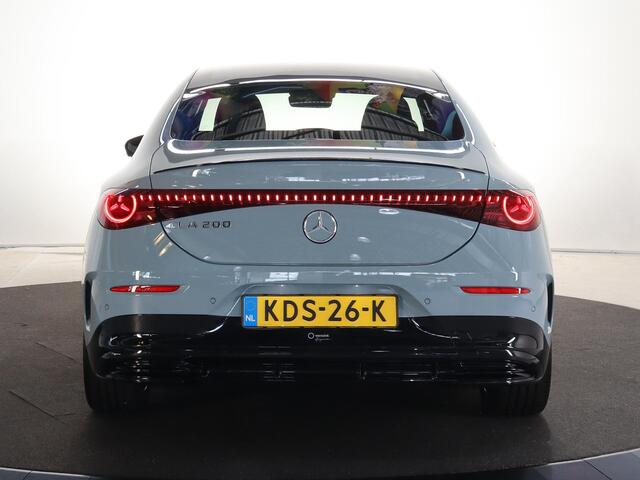 Mercedes-Benz CLA-KLASSE 200 AMG Line Business Solution AMG | Night | Matrix Led | Panoramadak | AMG-line Plus | Premium Plus |