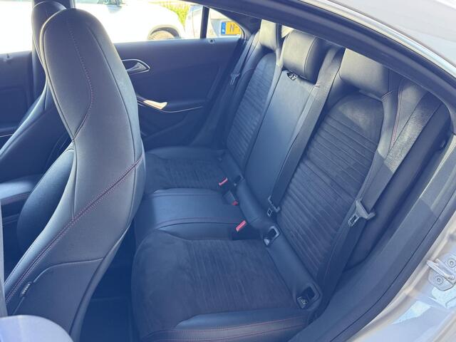 Mercedes-Benz CLA-KLASSE 180 Ambition NL-AUTO | AMG | SPORT STOELEN