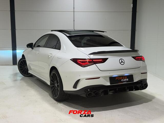 Mercedes-Benz CLA-KLASSE 250 e AMG PANO | CAM | Sfeer