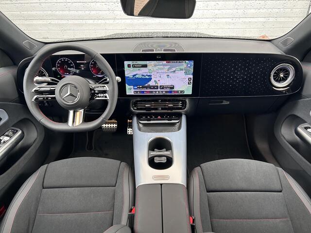 Mercedes-Benz CLA-KLASSE 250+ Business Solution AMG 85.5 kWh | Panoramadak | Memory | Adaptieve Cruise Control