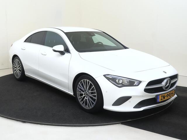 Mercedes-Benz CLA-KLASSE 200 Business Solution | half leder | LM velgen | climate control | camera